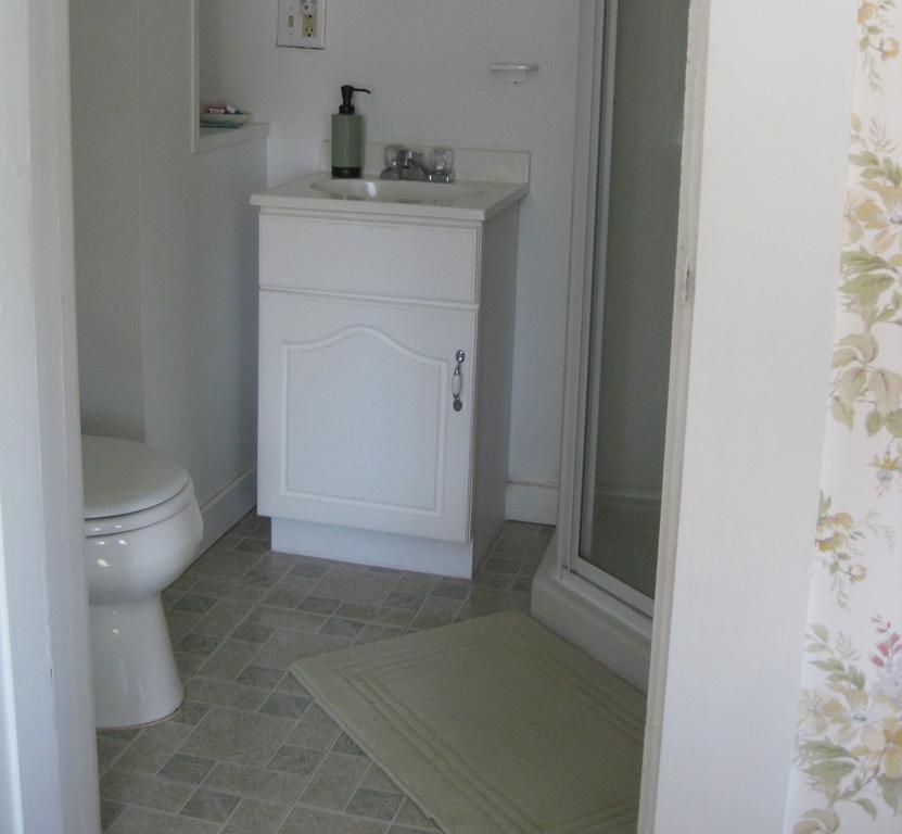 The Bridges Inn At Whitcomb House B&B Swanzey Extérieur photo